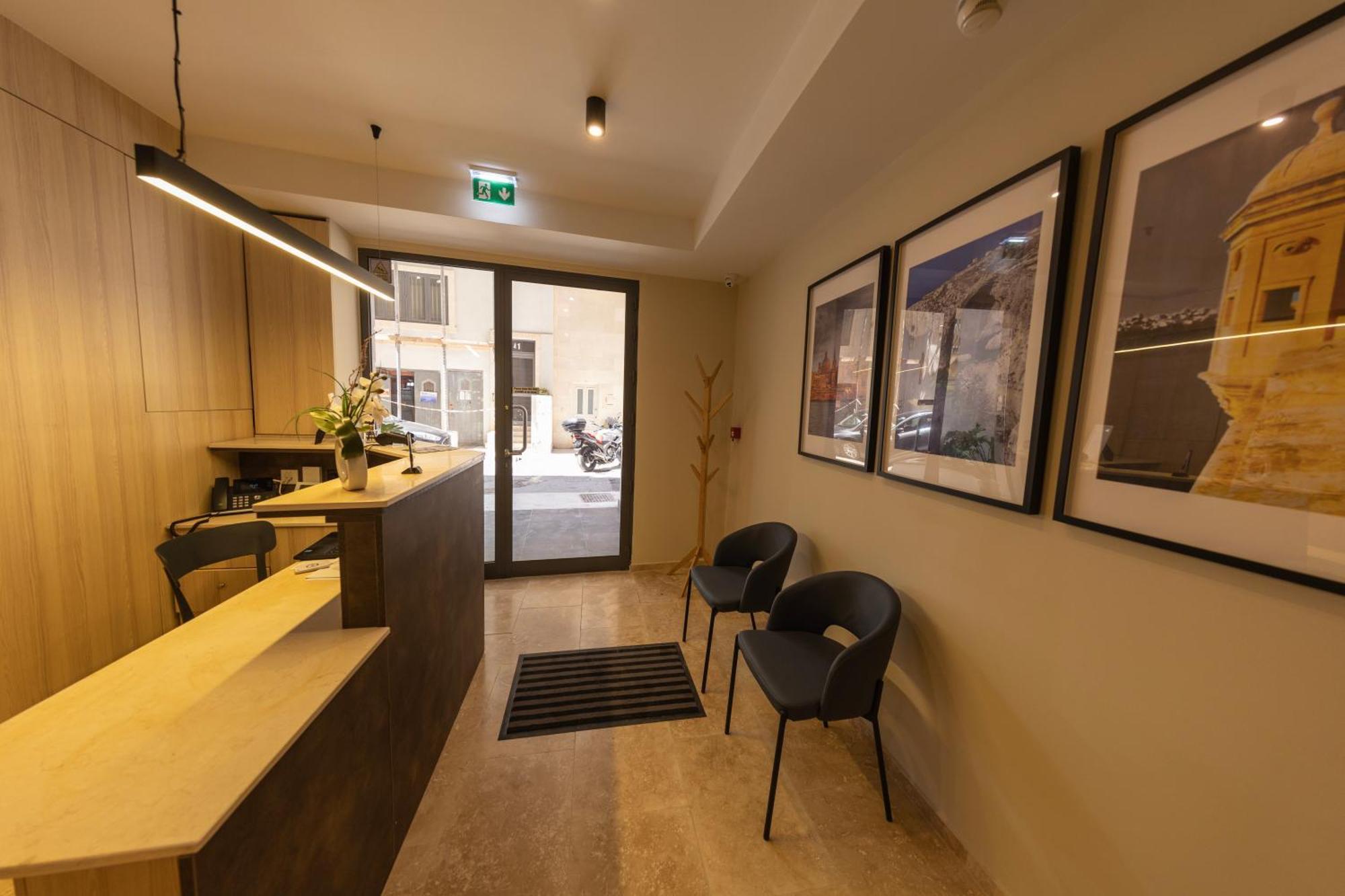 East Sliema Suites Εξωτερικό φωτογραφία